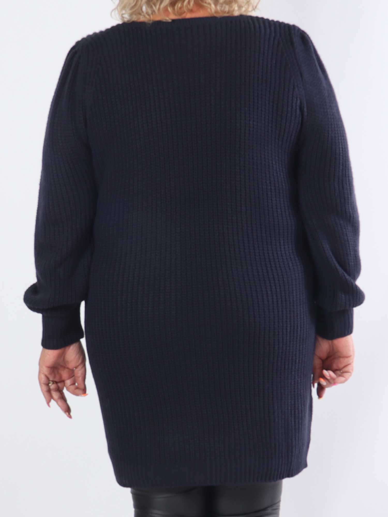 Dajana - Plus size strikkjole med ballonærmer